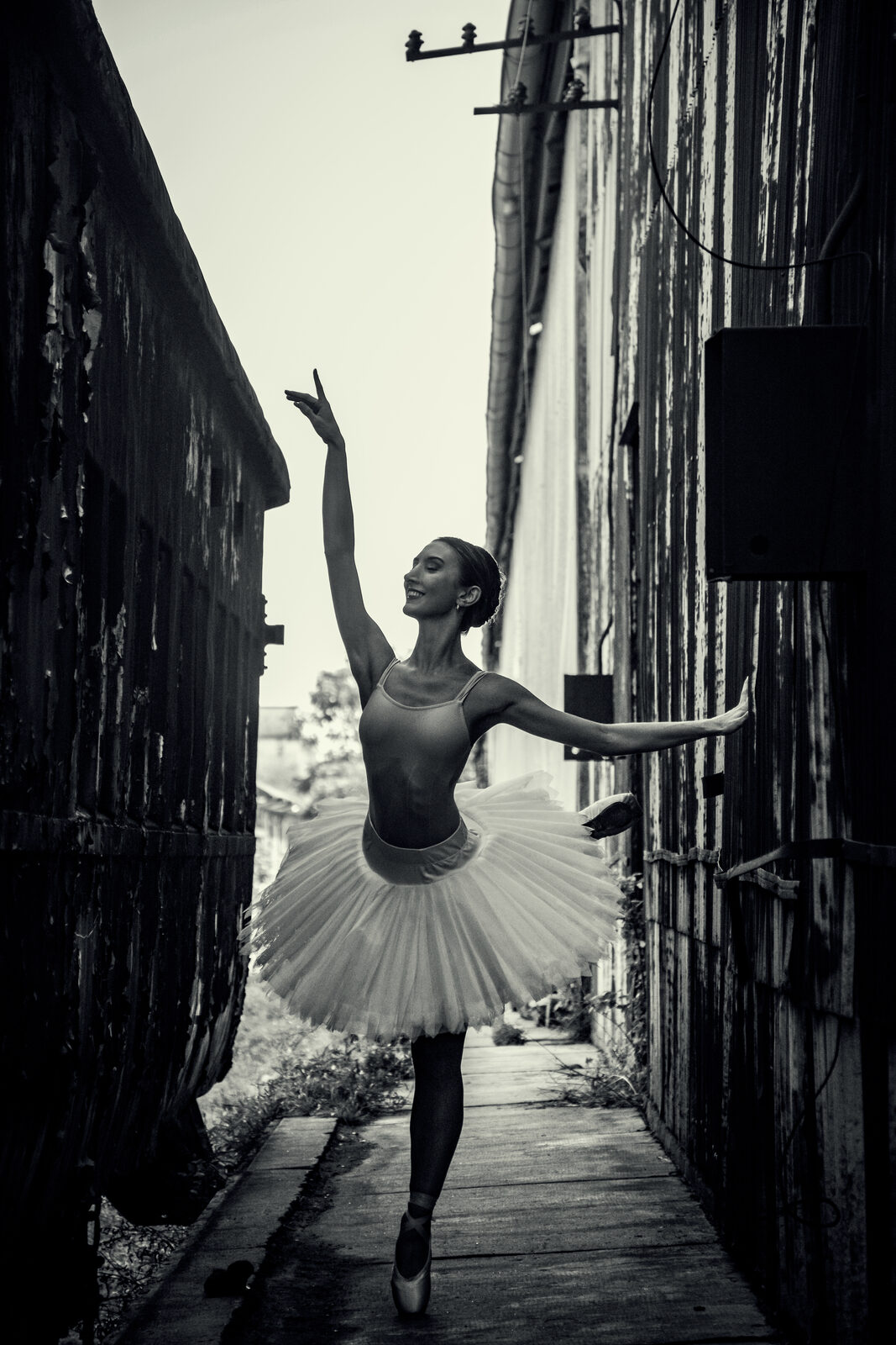 Dancer on the Railroads